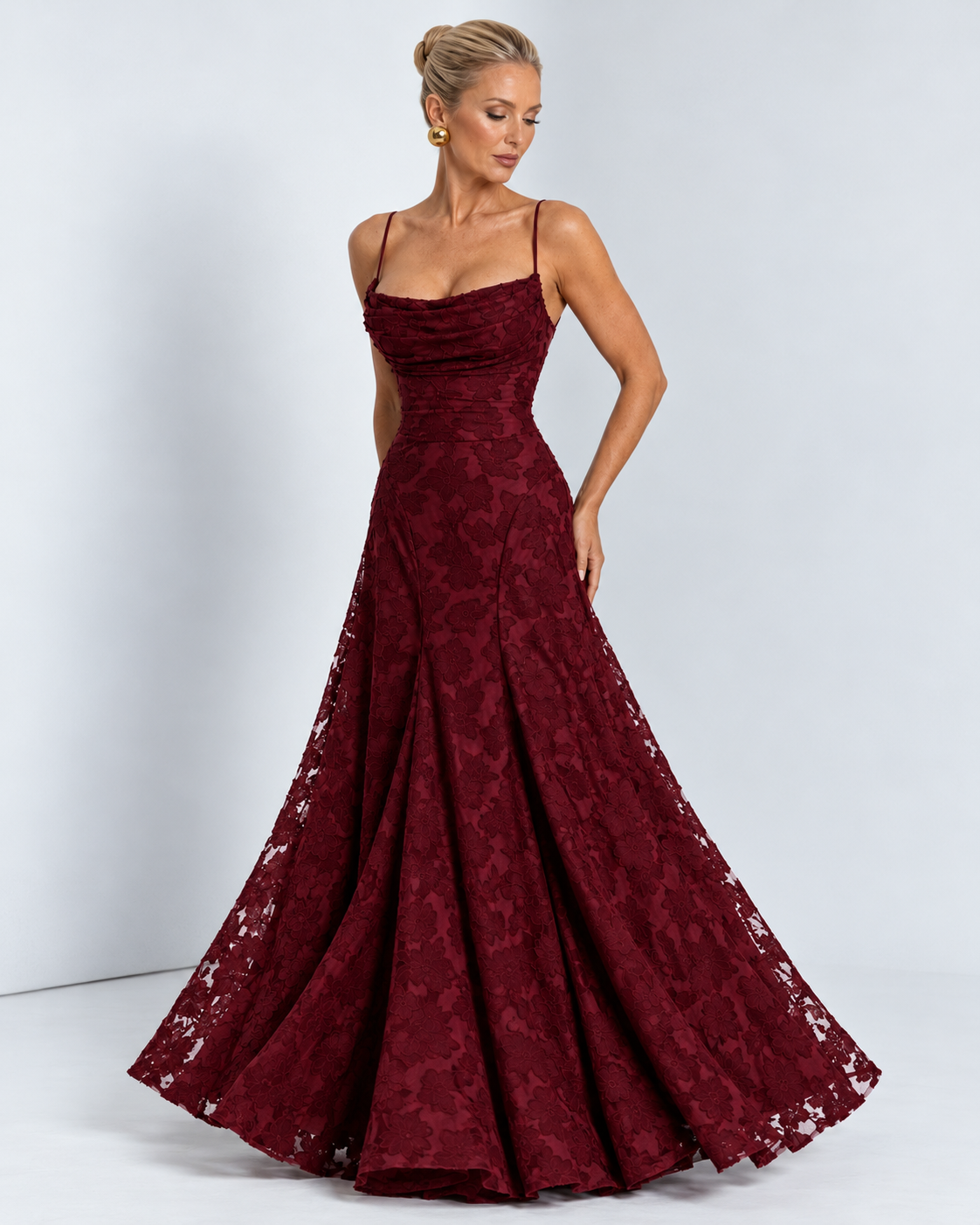 Ava | Robe Longue en Brocart Fleuri