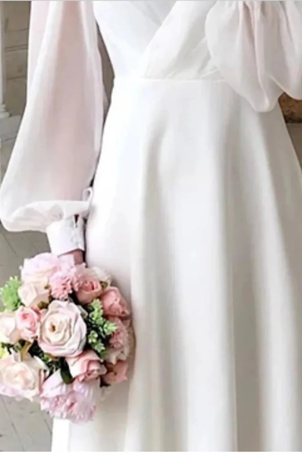 Perdita | Robe Midi Blanche à Manches Bouffantes